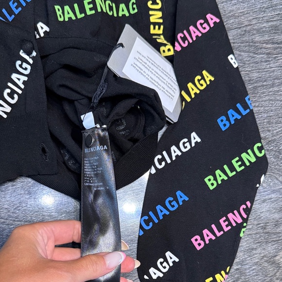 Balenciaga Black Multicolor Logo Zip-Up Sweater - Picture 2 of 6